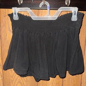 Brandy Melville Frill Elastic Waistband Shorts 🖤